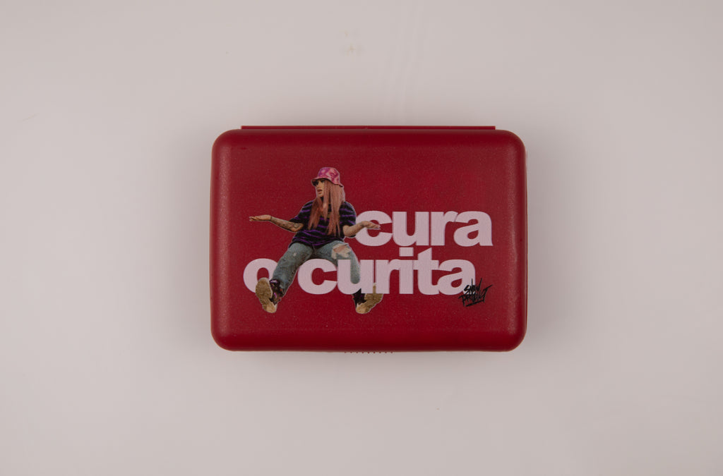 Cura O Curita (First Aid Kit) - EVERYDAYDAYS Snow Tha Product merch